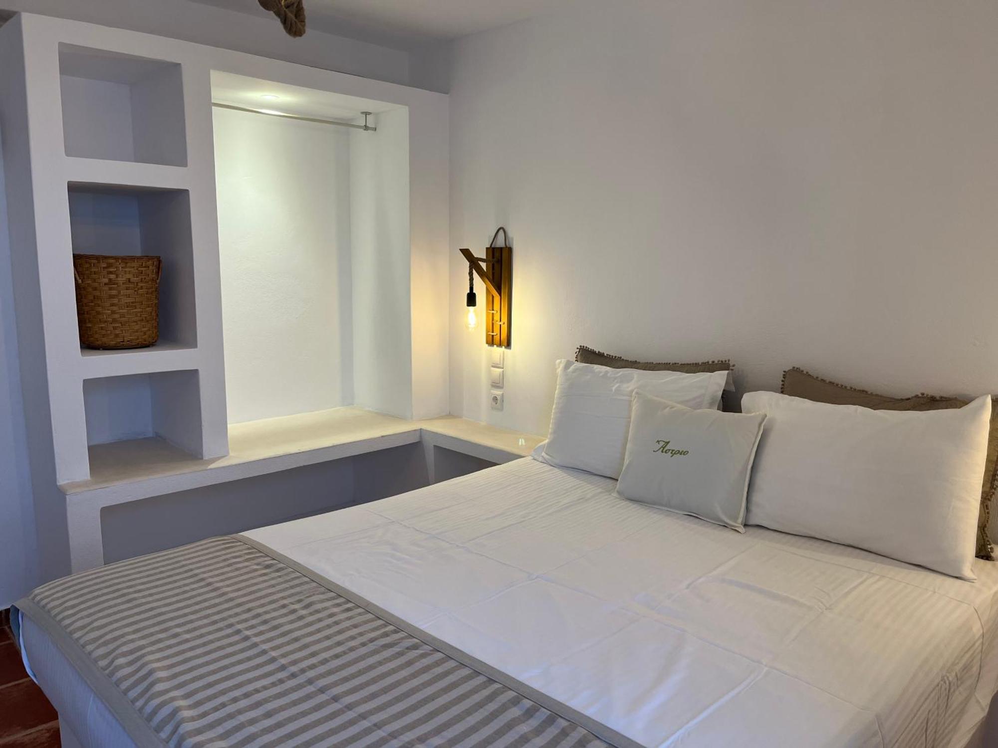 Astrio Suites Livadi  Luaran gambar